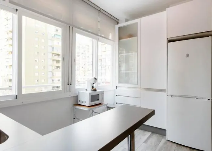 Center Апартаменти Торремолінос